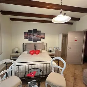 https://ca-nadia.hotelslidodijesolo.com