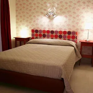 https://in-city-in.catania-hotels.net